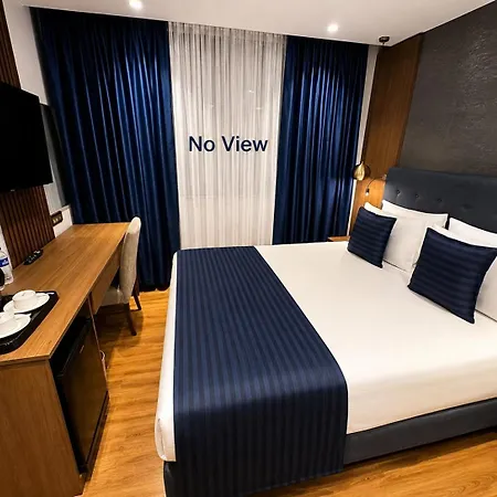 ホテル The Revia Square 4*