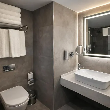 The Revia Square Hotel