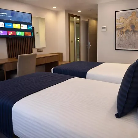 The Revia Square Hotel 4*